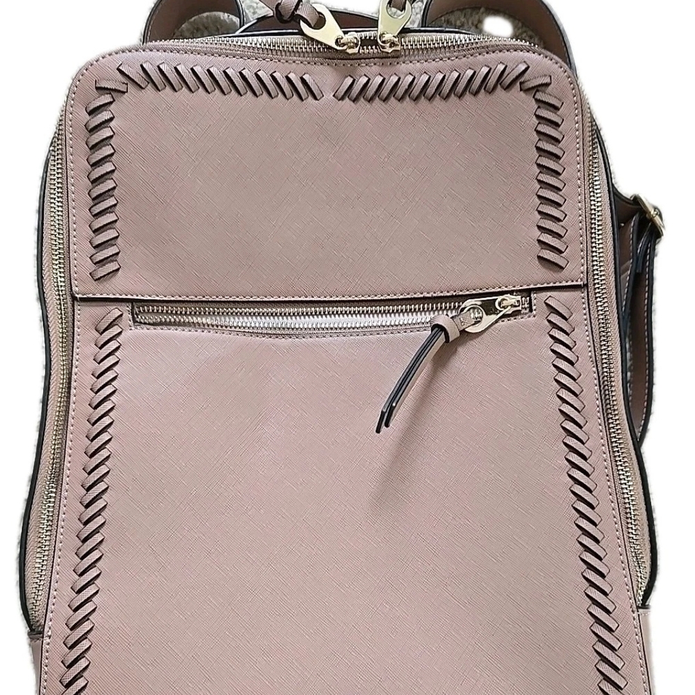 Elegant Tan Women's Bag